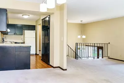 10355 Balsam Lane, Eden Prairie, MN 55347 - Photo 8