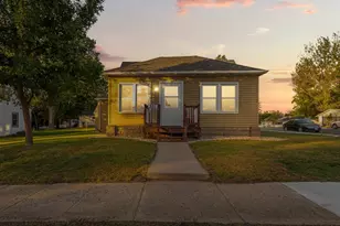 321 Oak St, Le Sueur, MN 56058 - Photo 20