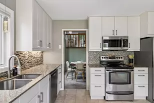 15549 Michele Ln, Eden Prairie, MN 55346 - Photo 12