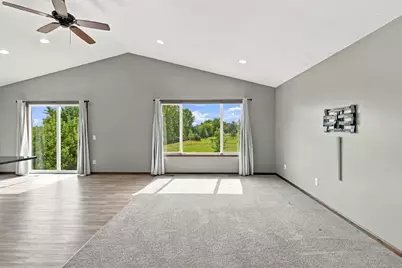 822 Deer Path, Montgomery, MN 56069 - Photo 8