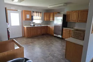 1806 E Lincoln Ave, Montevideo, MN 56265 - Photo 10