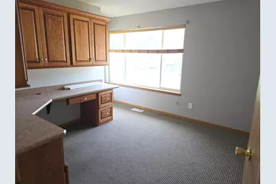 1806 E Lincoln Avenue, Montevideo, MN 56265 - Photo 12