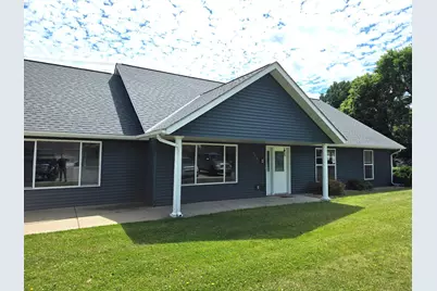 1806 E Lincoln Avenue, Montevideo, MN 56265 - Photo 2