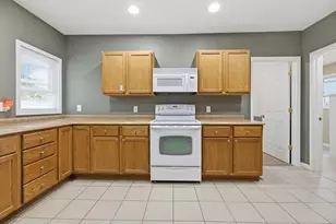 623 E Howard St, Winona, MN 55987 - Photo 6