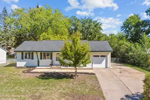 248 Galaxy Dr, Circle Pines, MN 55014 - Photo 1