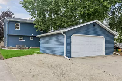 3025 Natchez Avenue S, Saint Louis Park, MN 55416 - Photo 4