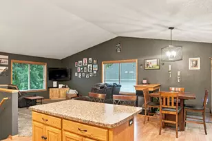 722 Fourth Ave NW, Melrose, MN 56352 - Photo 6