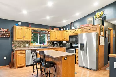 722 4th Avenue NW, Melrose, MN 56352 - Photo 4