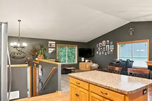 722 Fourth Ave NW, Melrose, MN 56352 - Photo 10