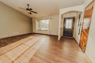 113 Timberwolf Court, Mankato, MN 56001 - Photo 2