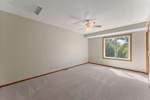 978 Winterberry Dr, Woodbury, MN 55125 - Photo 20