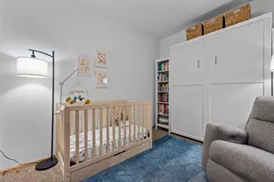 301 Oak Grove St, Minneapolis, MN 55403 - Photo 26