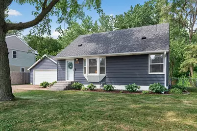 651 County Road B2 W, Roseville, MN 55113 - Photo 34