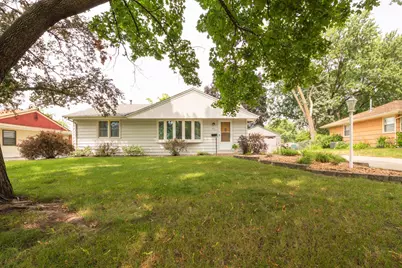 671 58th Avenue NE, Fridley, MN 55432 - Photo 2