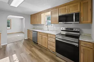 818 E Minnesota St, Saint Joseph, MN 56374 - Photo 6
