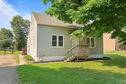 818 E Minnesota Street, Saint Joseph, MN 56374 - Photo 2