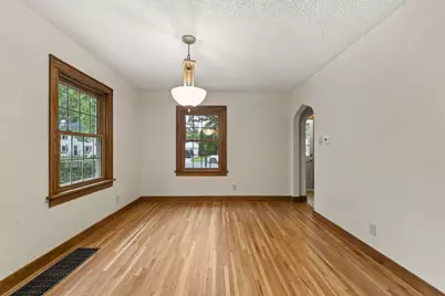 910 10th Street NW, Austin, MN 55912 - Photo 20