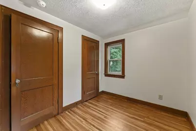 910 10th Street NW, Austin, MN 55912 - Photo 24