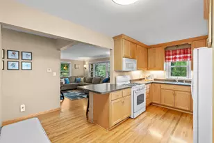280 Winona St E, Saint Paul, MN 55107 - Photo 14