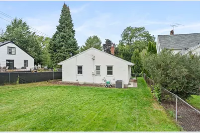280 Winona Street E, Saint Paul, MN 55107 - Photo 38