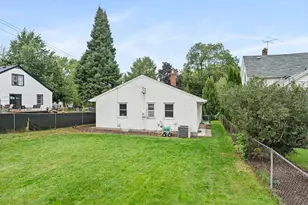 280 Winona St E, Saint Paul, MN 55107 - Photo 38