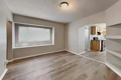 1910 Chelton Avenue W, Saint Paul, MN 55104 - Photo 8