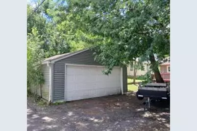 1885 Hawthorne Avenue E, Saint Paul, MN 55119 - Photo 24