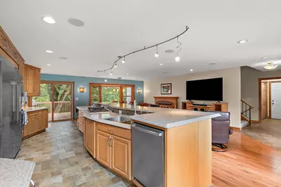 803 Sierra Lane NE, Rochester, MN 55906 - Photo 18
