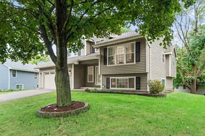 121 Fox Hollow Drive, Chanhassen, MN 55317 - Photo 2