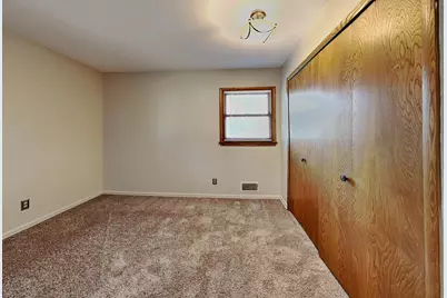 11811 65th Place N, Maple Grove, MN 55369 - Photo 10