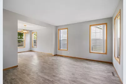 1893 Clover Meadow Drive, Chaska, MN 55318 - Photo 4
