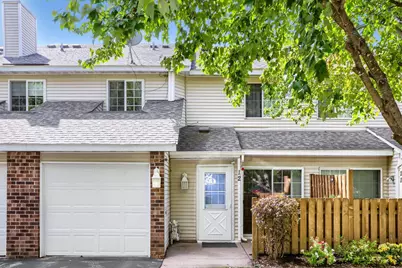 7026 19th Street N #12, Oakdale, MN 55128 - Photo 2