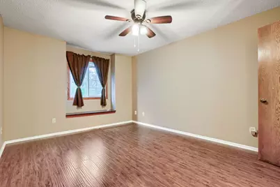 7026 19th Street N #12, Oakdale, MN 55128 - Photo 16