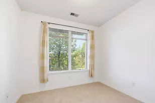 1070 Grandview Ct NE, Columbia Heights, MN 55421 - Photo 20