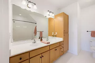 1070 Grandview Ct NE, Columbia Heights, MN 55421 - Photo 18