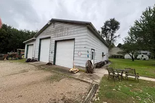 330 2nd Ave NW, Glenville, MN 56036 - Photo 36