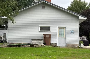 330 2nd Ave NW, Glenville, MN 56036 - Photo 6