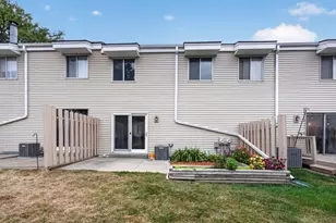 456 Dorland Ct S, Maplewood, MN 55119 - Photo 14