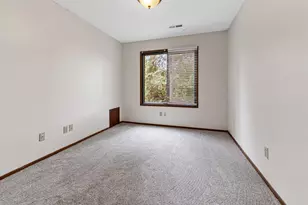 3831 Heather Dr, Eagan, MN 55122 - Photo 24