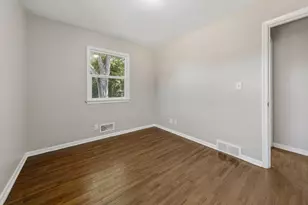 4242 Limestone Dr, Eagan, MN 55122 - Photo 22