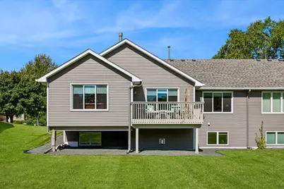 3012 Highpointe Curve, Roseville, MN 55113 - Photo 4