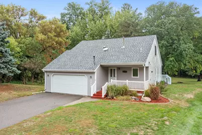 8008 Mount Curve Boulevard, Brooklyn Park, MN 55445 - Photo 4