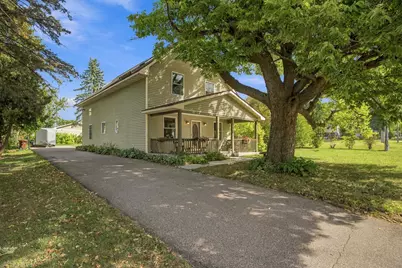 816 Saint Croix Street, Prescott, WI 54021 - Photo 2