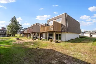 10461 Dupont Rd S, Bloomington, MN 55431 - Photo 34