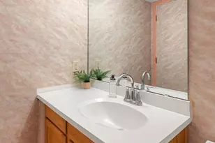 10461 Dupont Rd S, Bloomington, MN 55431 - Photo 8