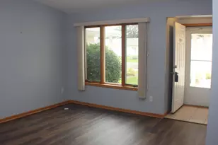 2110 McQuillan Ct SE, Rochester, MN 55904 - Photo 8