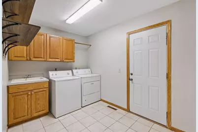 5027 Forest Glen Court, Savage, MN 55378 - Photo 20