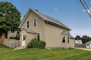 237 W 14th St, Saint Charles, MN 55972 - Photo 24