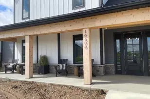 5495 Welter Wy, Victoria, MN 55318 - Photo 10