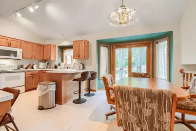 4670 Manor Drive, Eagan, MN 55123 - Photo 6